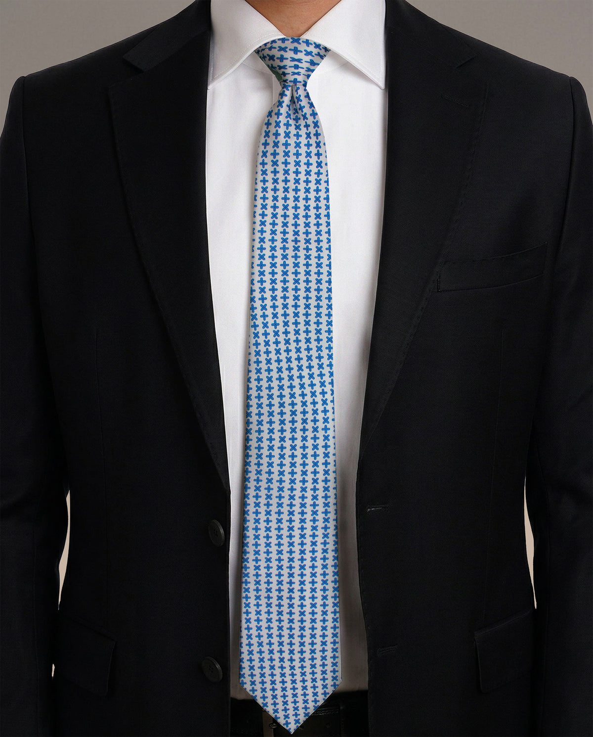 Premium Ready Tie