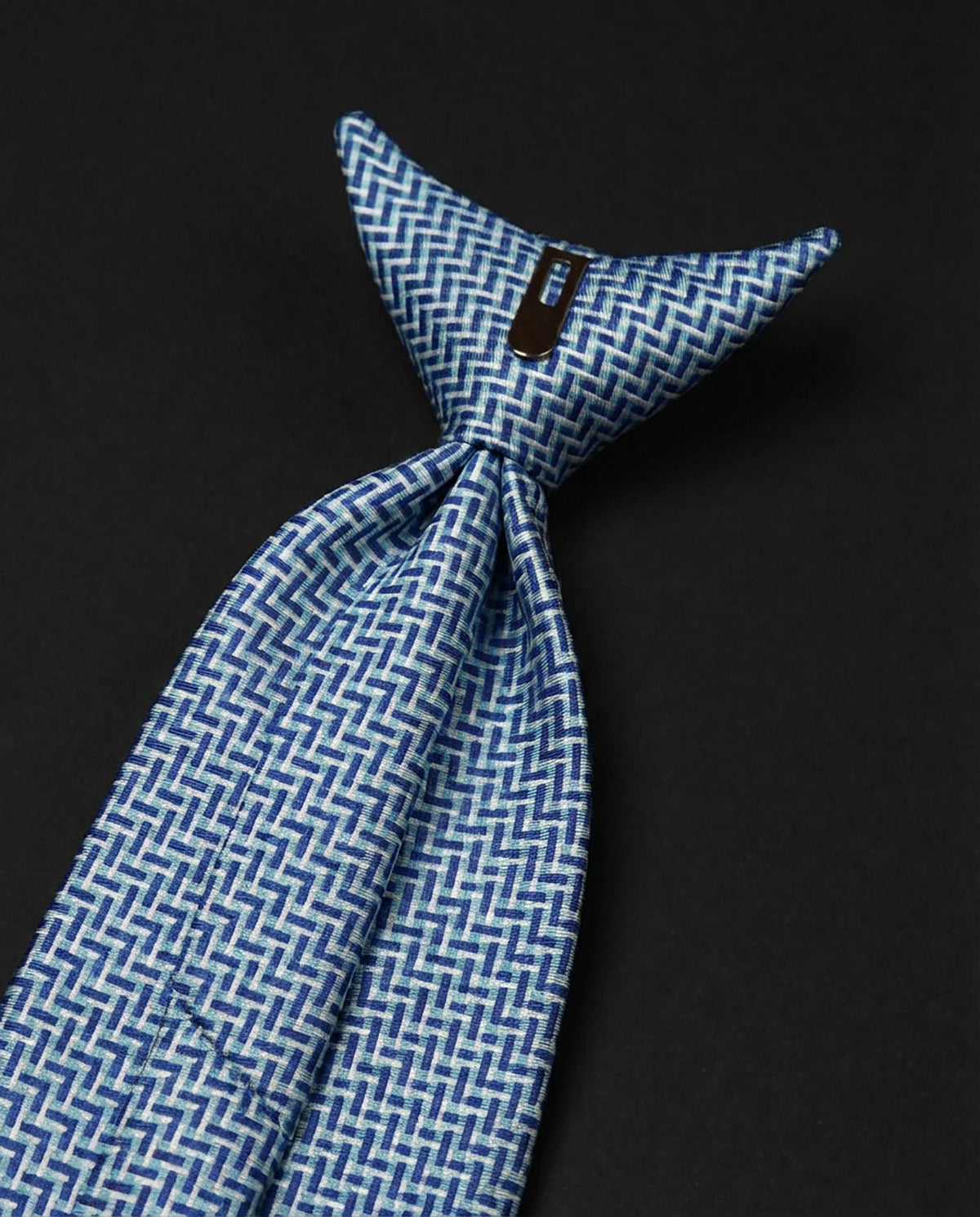 Premium Ready Tie