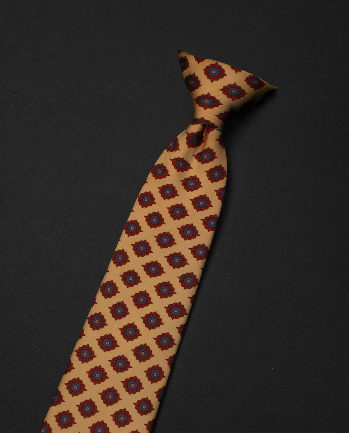 Premium Ready Tie
