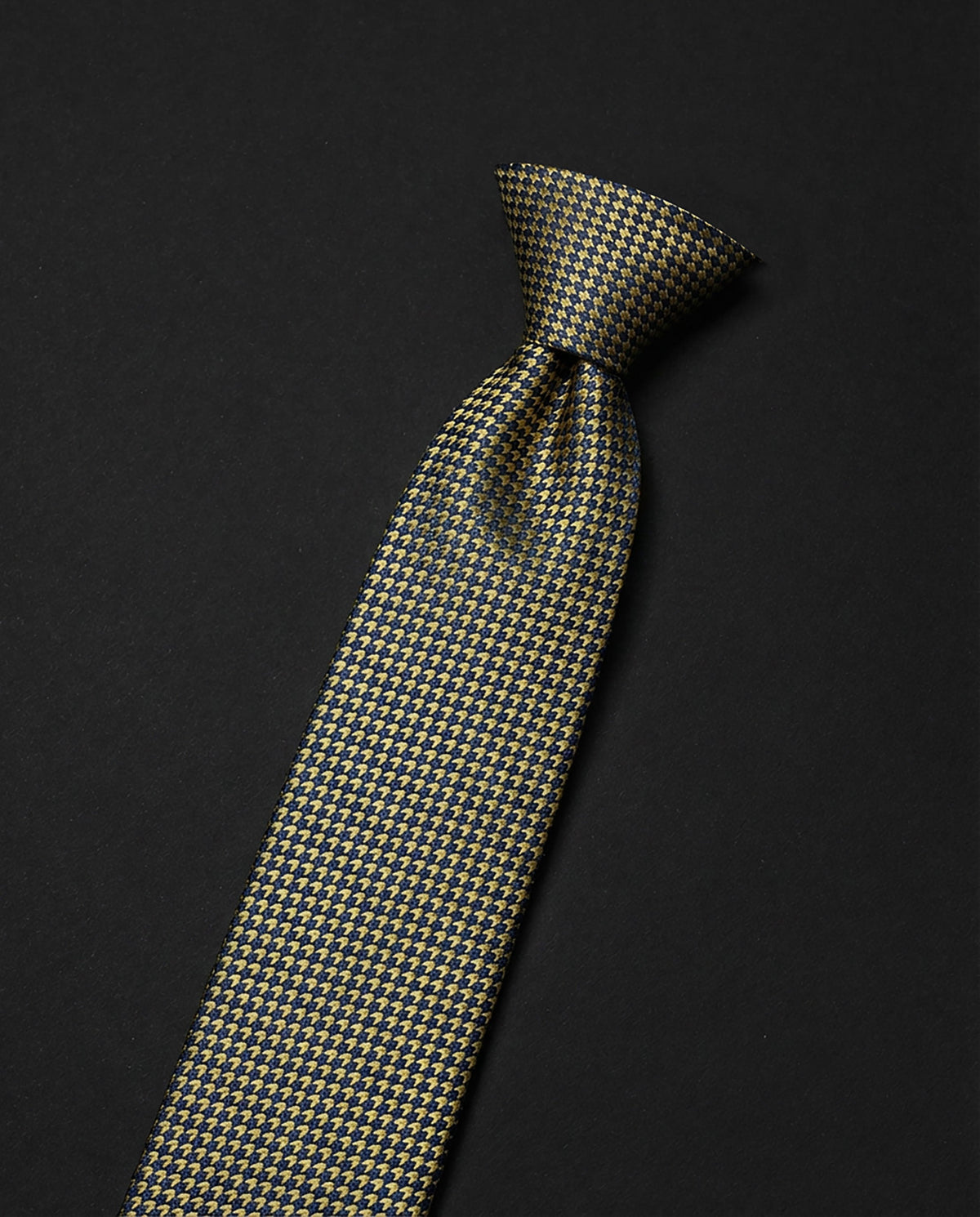 Luxury Ready Tie