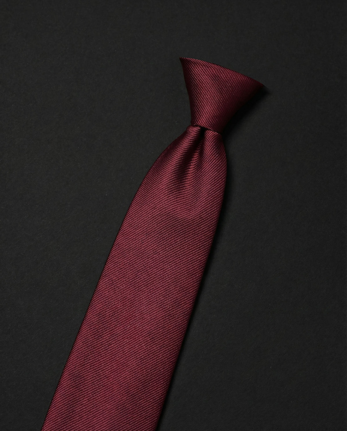 Basic burgundy Ready Tie