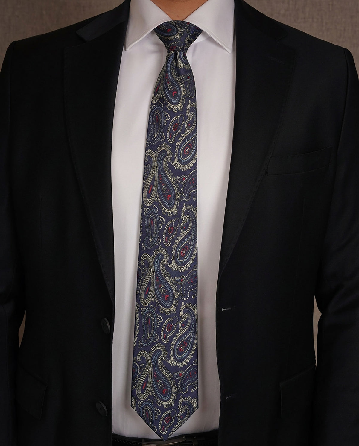 Premium Ready Tie