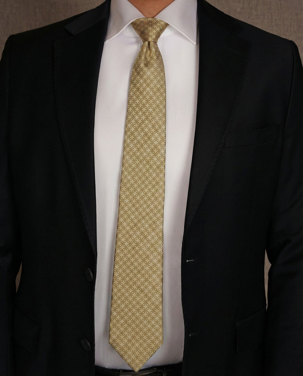 Standard Ready Tie