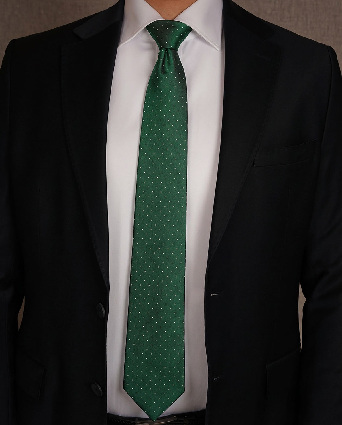 Premium Ready Tie