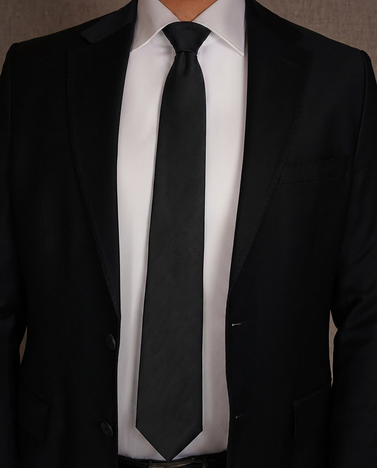 Basic black Ready Tie