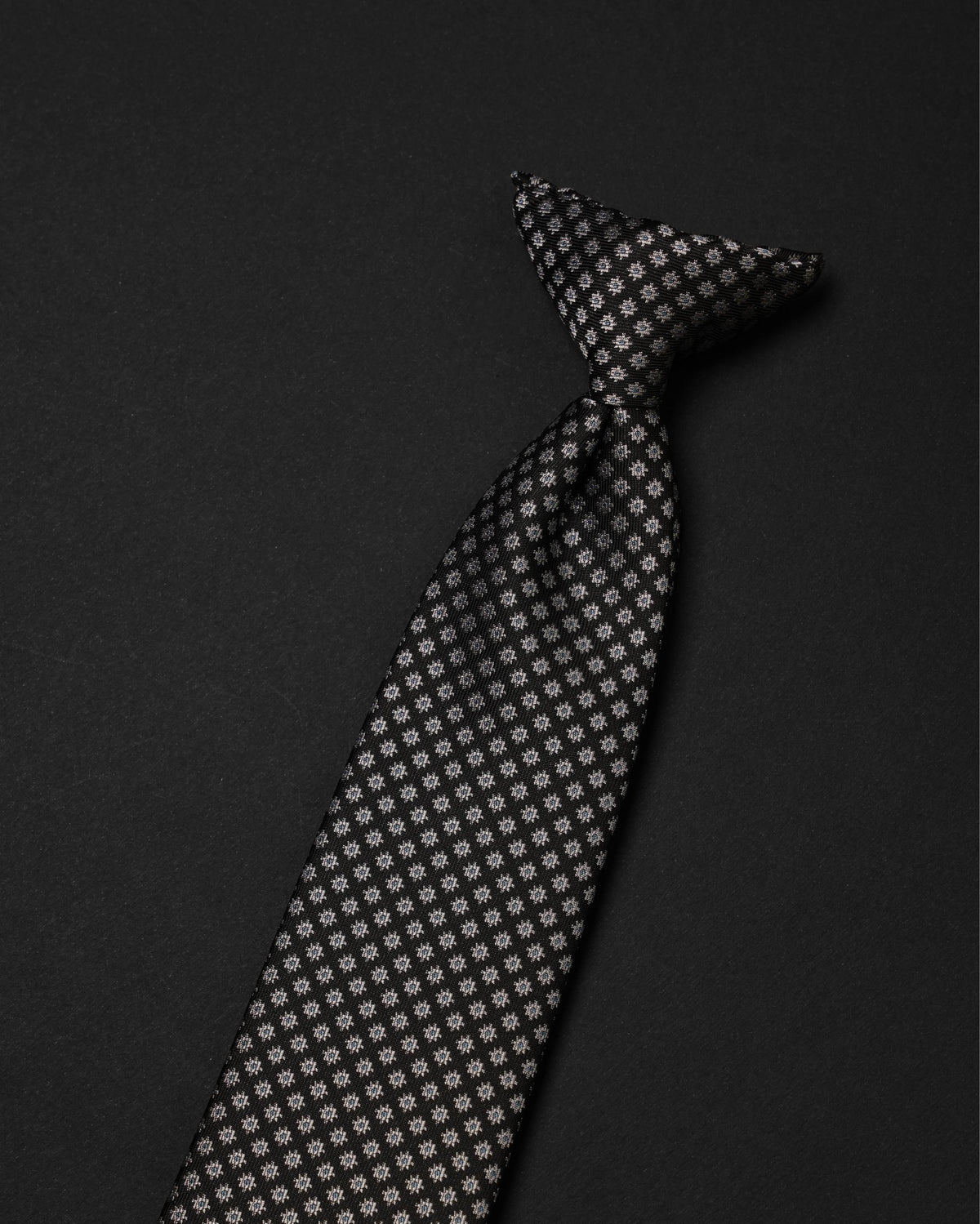 Standard Ready Tie